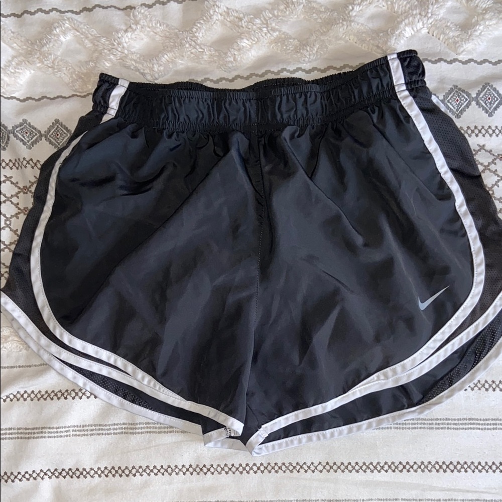 Nike Black Athletic Shorts Lightweight Performance